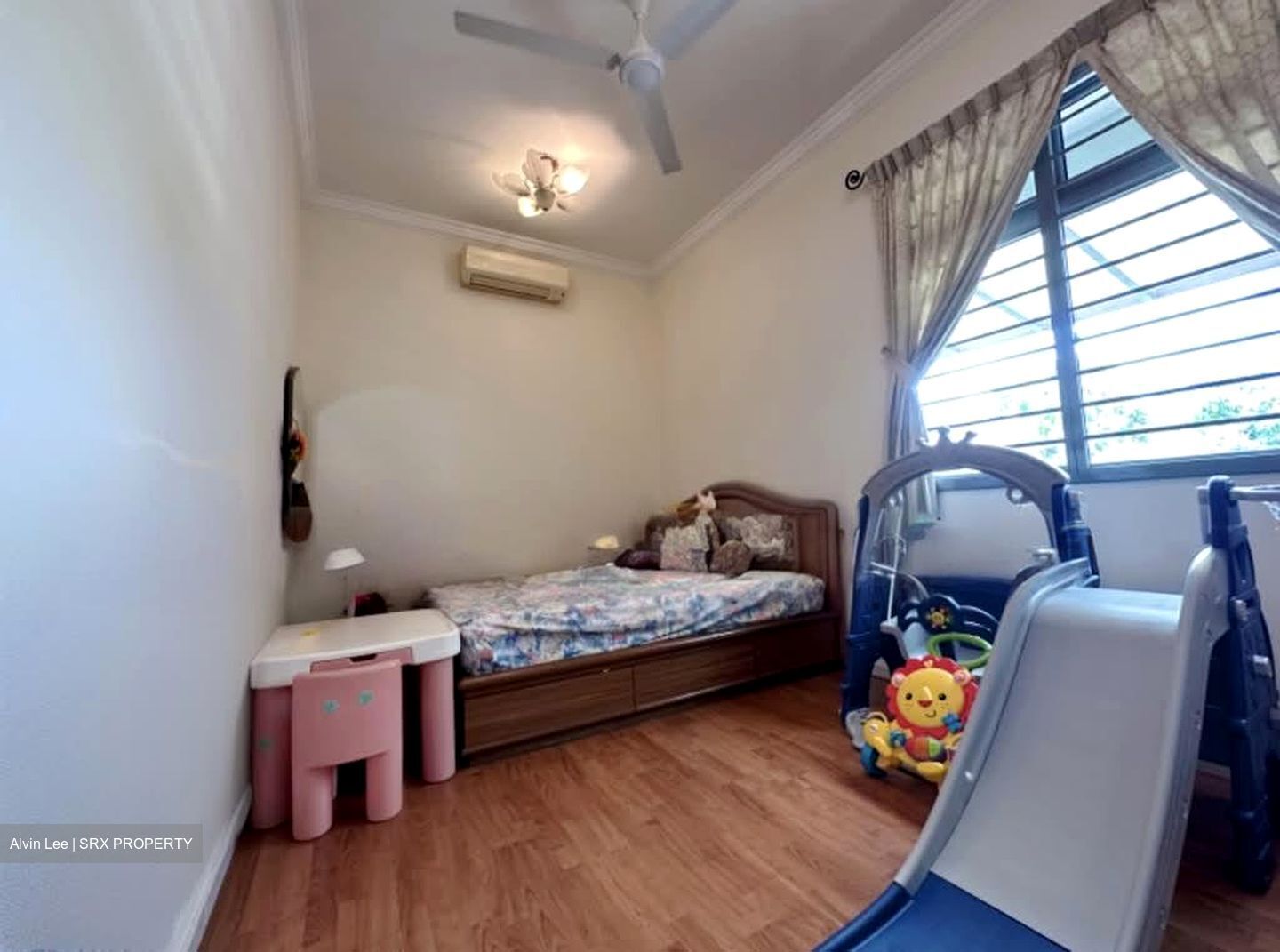 Lorong 110 Changi (D15), Semi-Detached #559371281